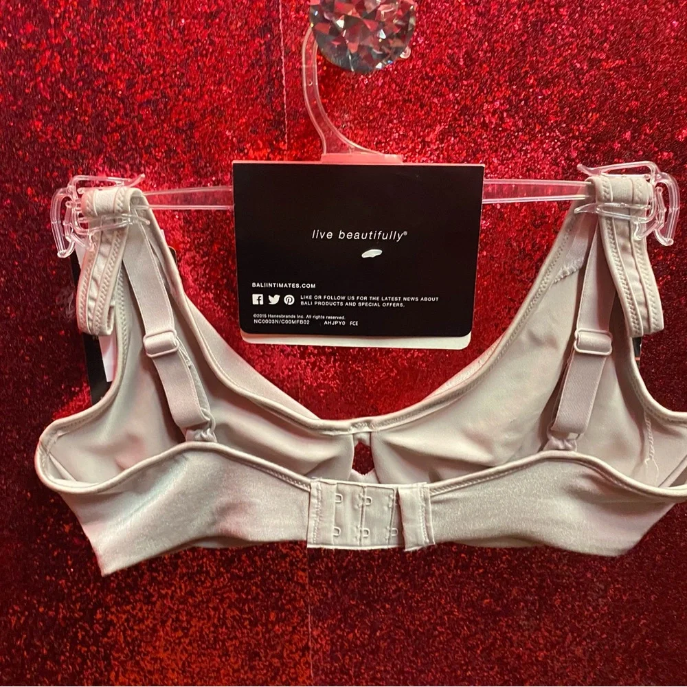 🎉SALE🎉 NWT Lilyette By Bali Dreamwire Minimizer Bra in Gloss - Picture 2 of 6